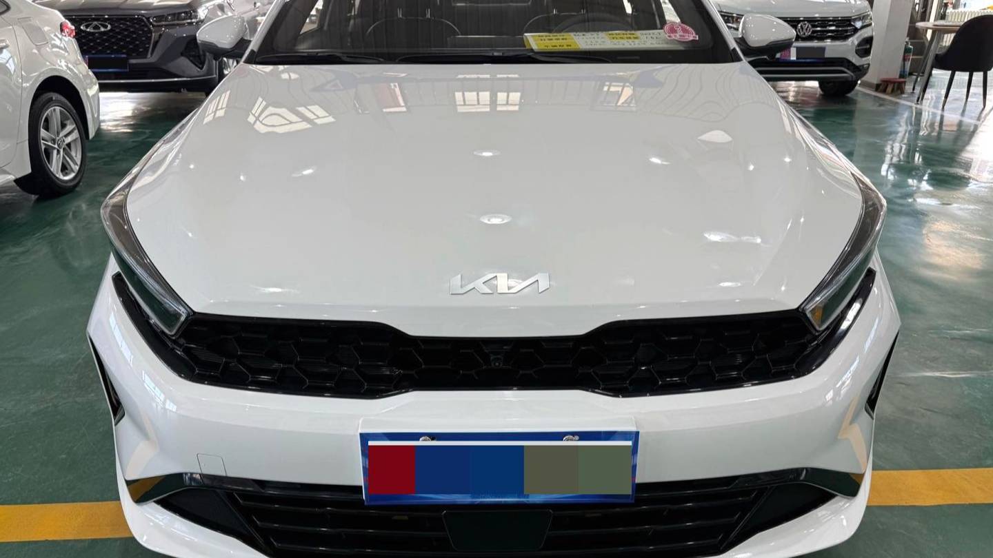 KIA 2023 K3 1.5L CVT Premium Edition