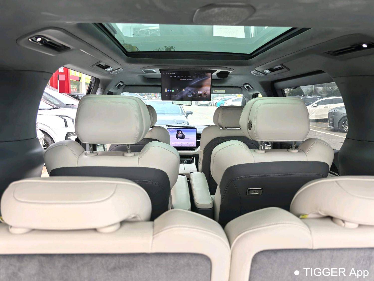 ZEEKR 2024 009 Six seat executive version four-wheel drive 108kWh