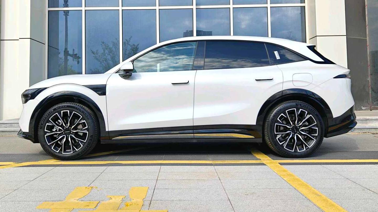 ZEEKR 2025 7X 100kWh Long Range Rear Drive Intelligent Driving Edition