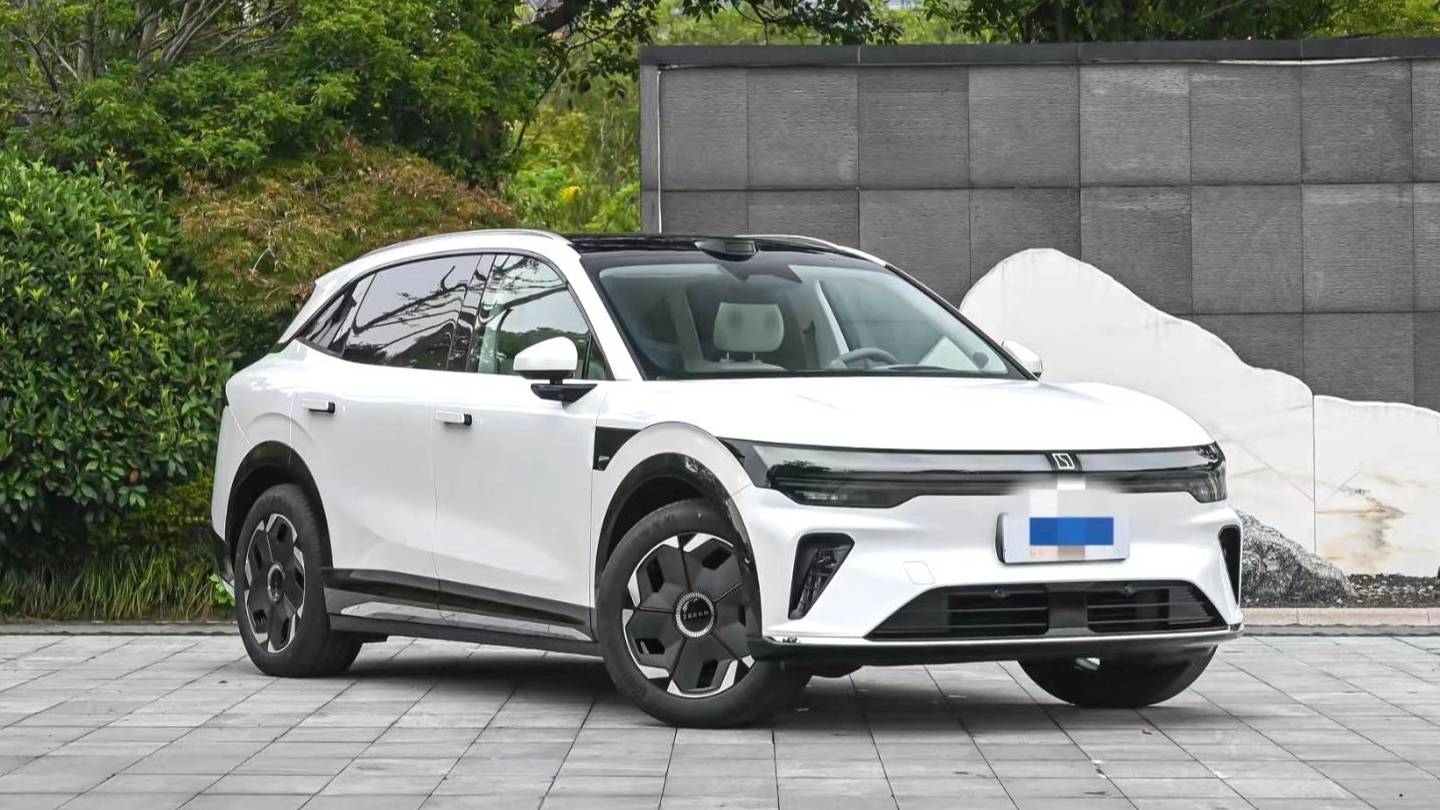 ZEEKR 2026 7X 75kWh rear wheel drive MAX version