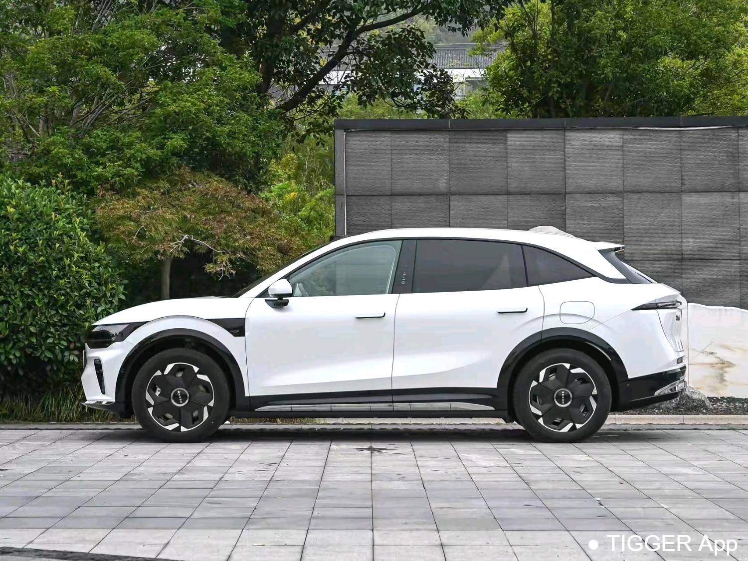 ZEEKR 2026 7X 75kWh rear wheel drive MAX version