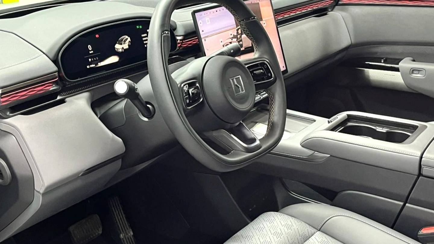 ZEEKR 2025 7X 100kWh Long Range 4WD Intelligent Driving Edition