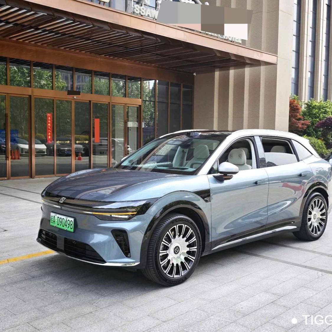 ZEEKR 2026 7X 103kWh rear wheel drive MAX version Подержанный автомобиль