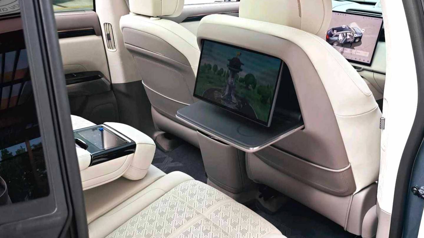 ZEEKR 2026 7X 103kWh rear wheel drive MAX version