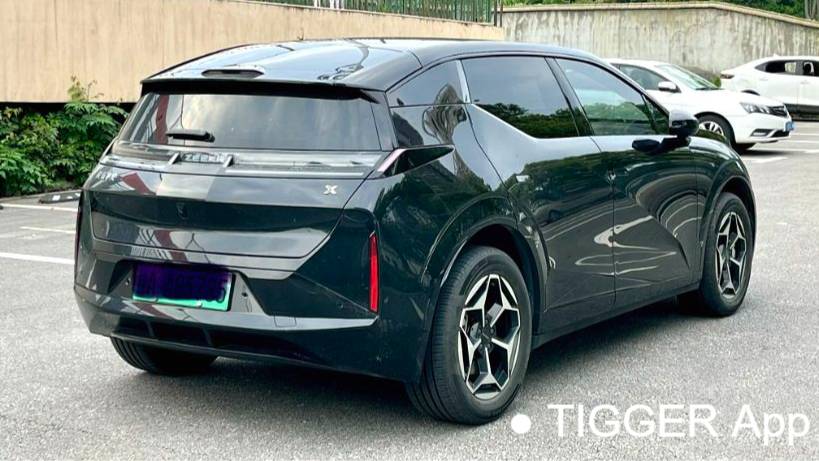 ZEEKR 2025 X Five seater rear wheel drive version