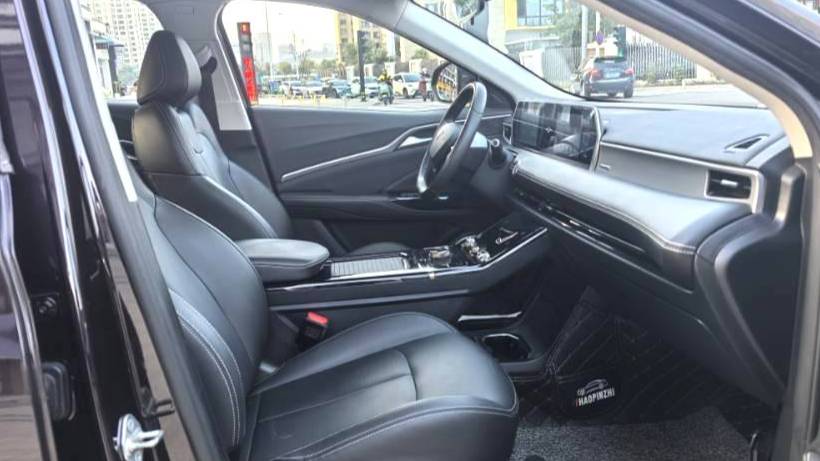 NETA 2023 U Nezha U-II Challenge Edition 400 Lithium Iron Phosphate