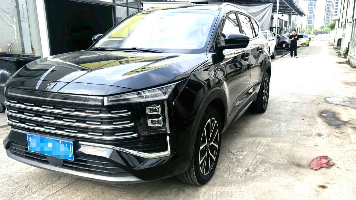 SOL 2022 X8 PLUS 1.5TGDI DCT Smart Home Edition 7-seater