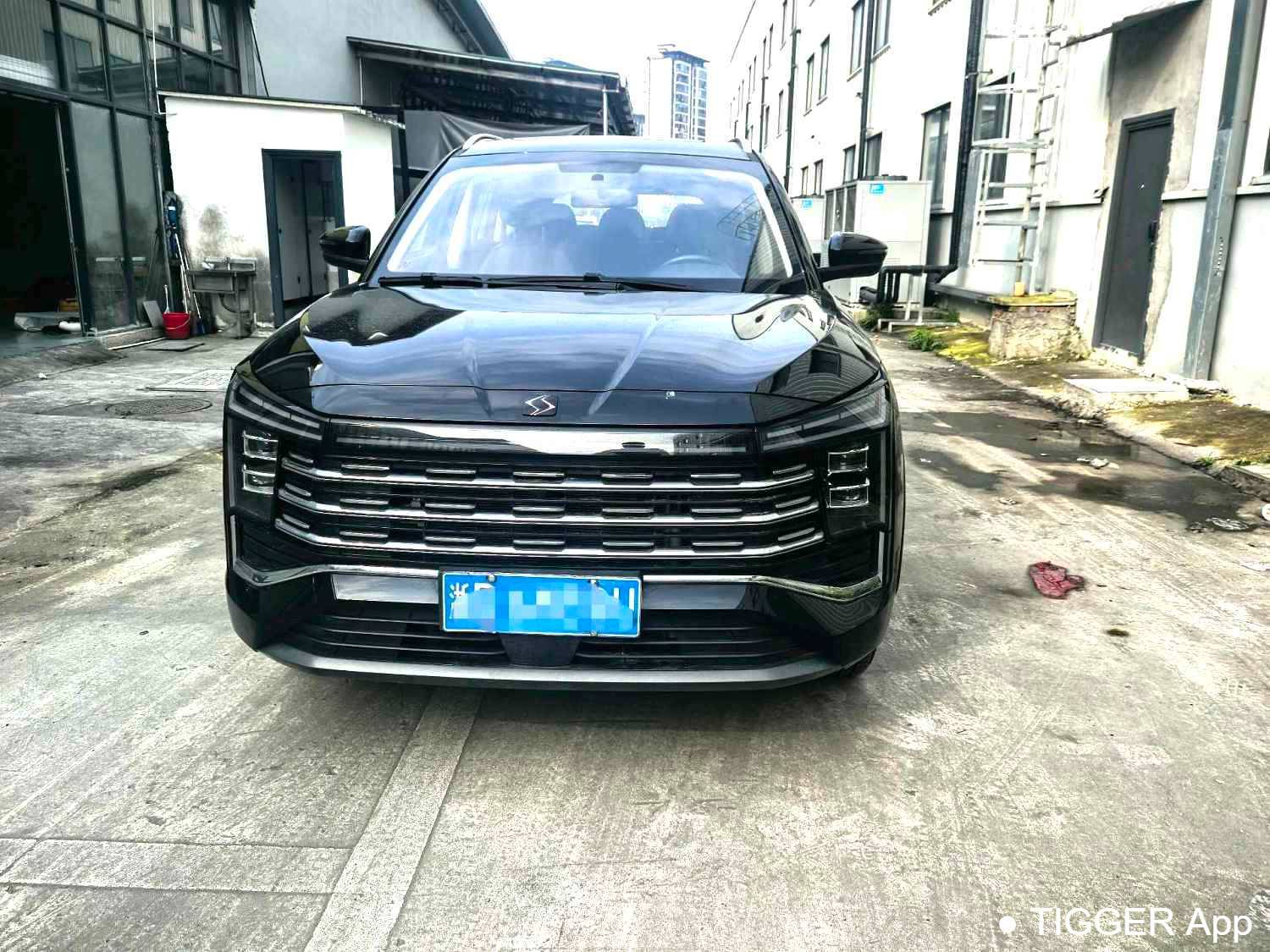 مستعمل SOL 2022 X8 PLUS 1.5TGDI DCT Smart Home Edition 7-seater