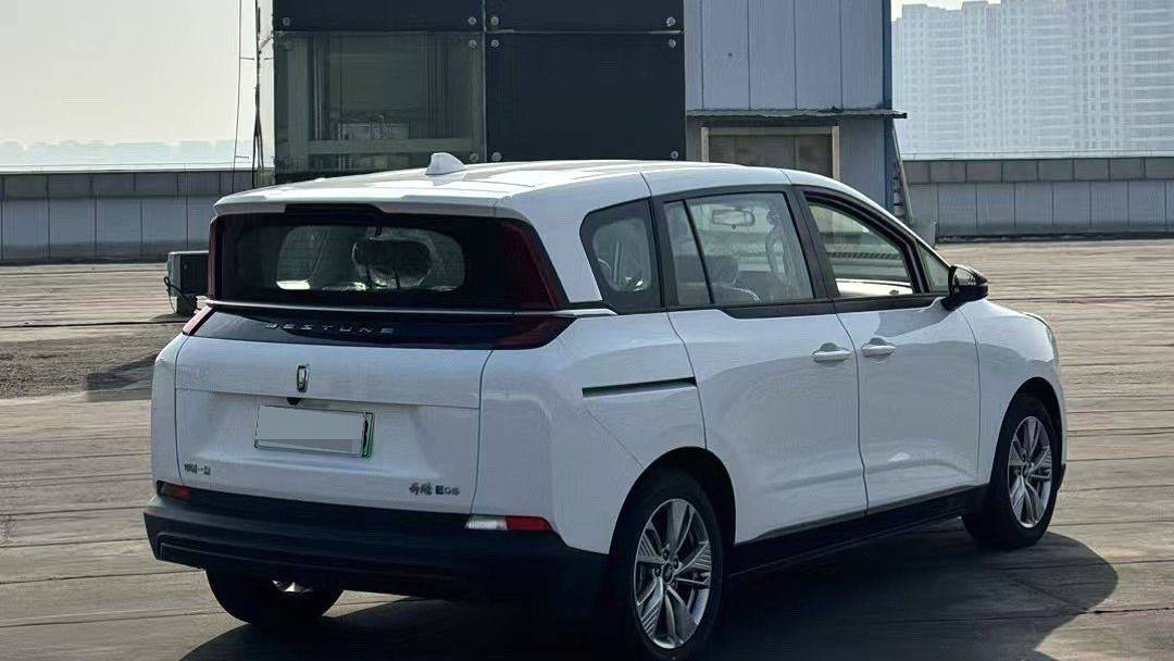 BESTUNE 2023 NAT PRO Enjoyment Travel Extended Battery Swap Edition 401km