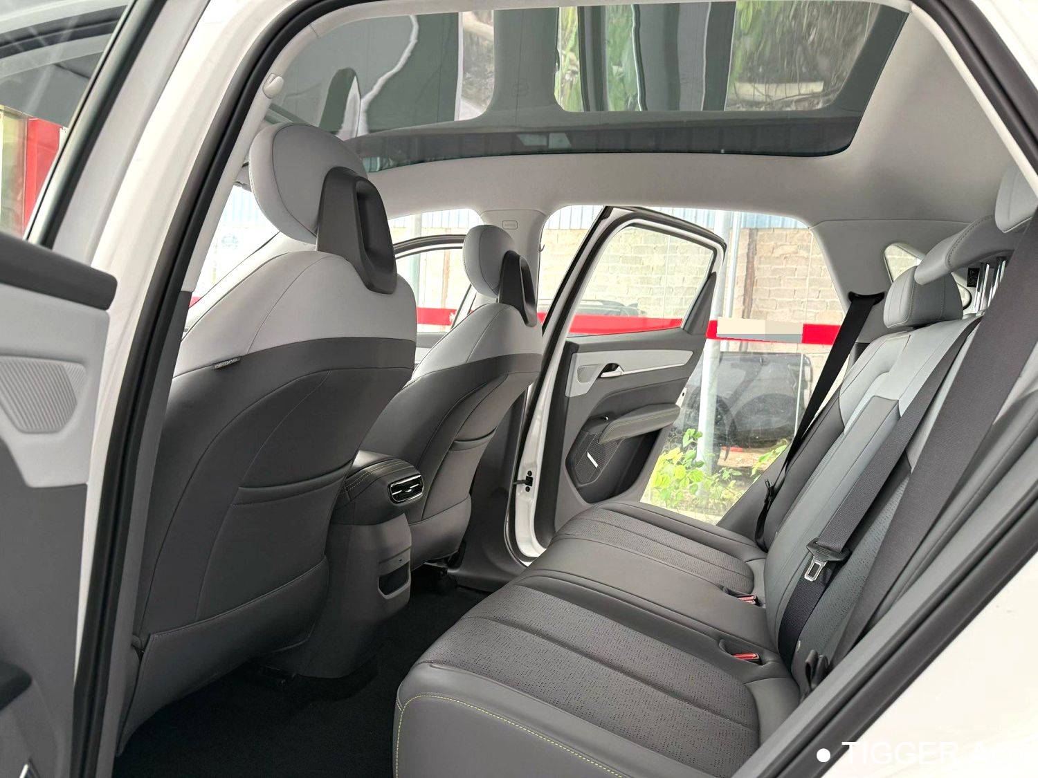 BESTUNE 2025 Yueyi 03 565km Ultimate Edition