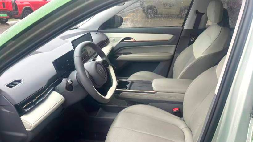 BESTUNE 2025 Yueyi 03 565km Ultimate Edition