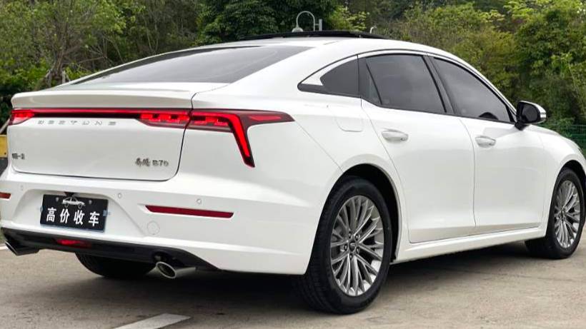 BESTUNE 2025 B70 Dragon Glory 1.5T Enjoyment Edition