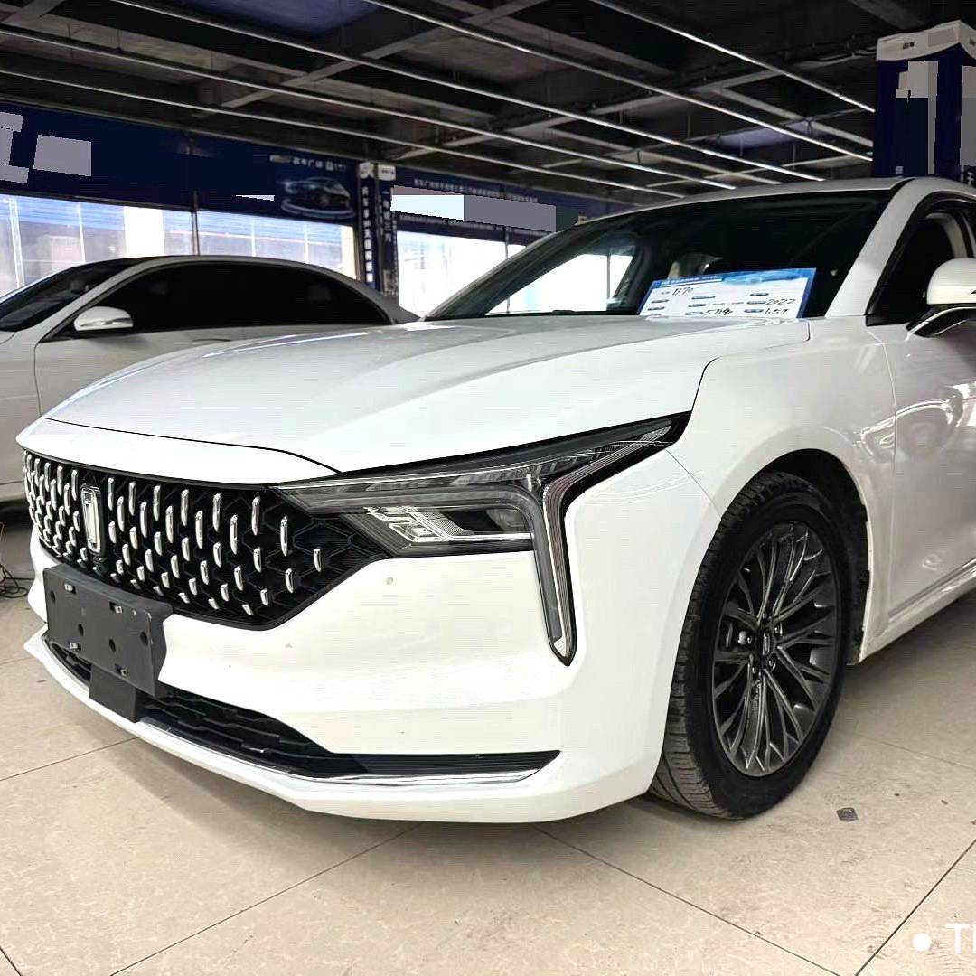 BESTUNE 2023 B70 Third generation 1.5T automatic enjoyment model Подержанный автомобиль