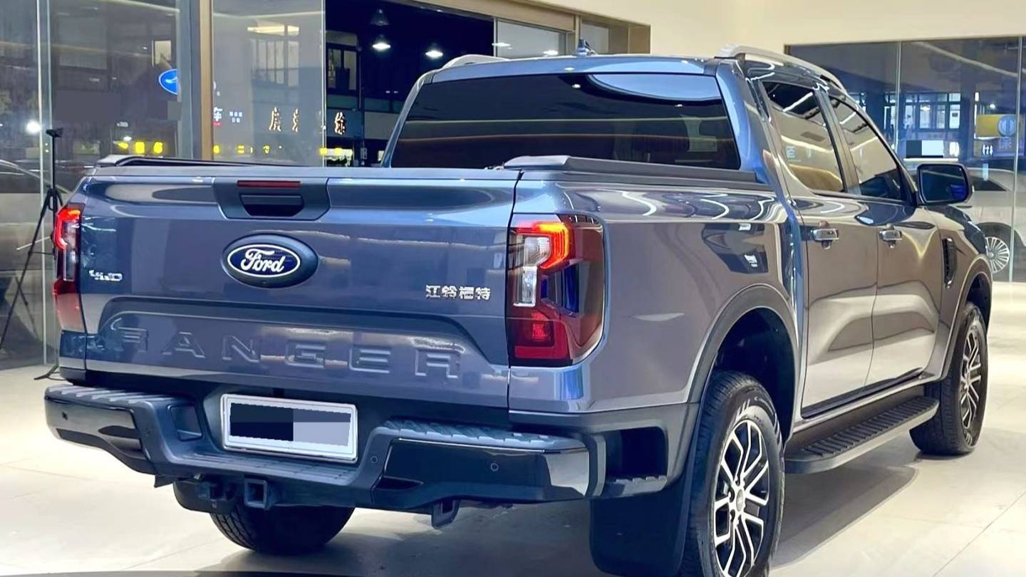 Ford 2023 Ranger Trailblazer four-wheel drive automatic diesel version