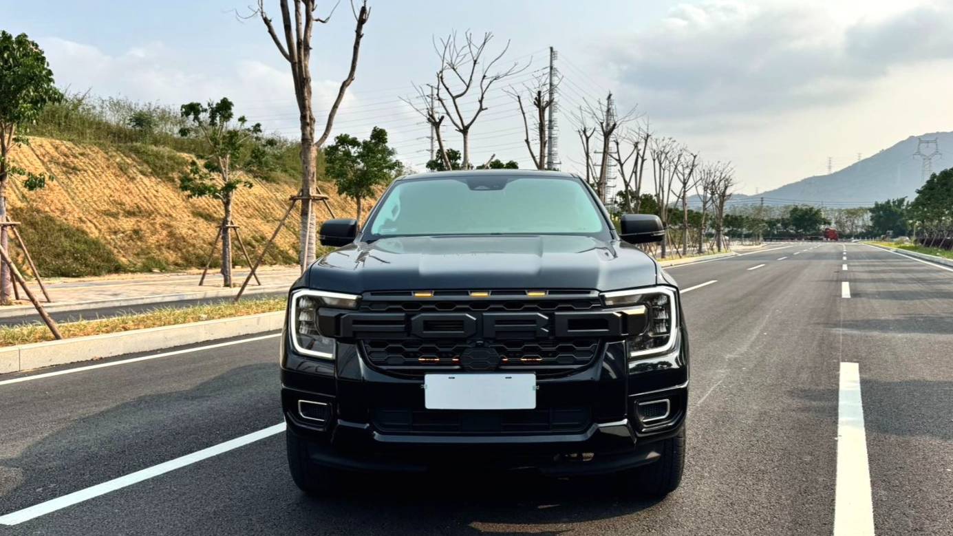 Ford 2023 Ranger Trailblazer four-wheel drive automatic diesel version