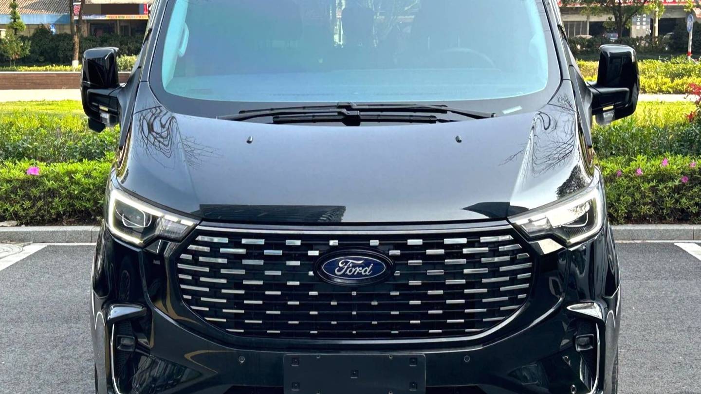 Ford 2024 Tourneo Custom 2.0T Automatic Zhizun Plus Edition