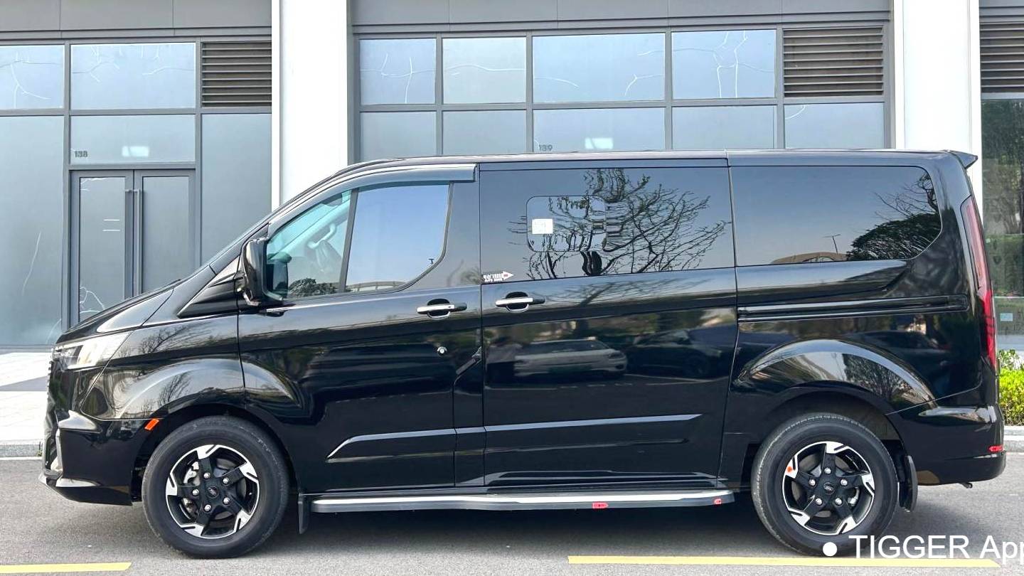 Ford 2024 Tourneo Custom 2.0T Automatic Zhizun Plus Edition