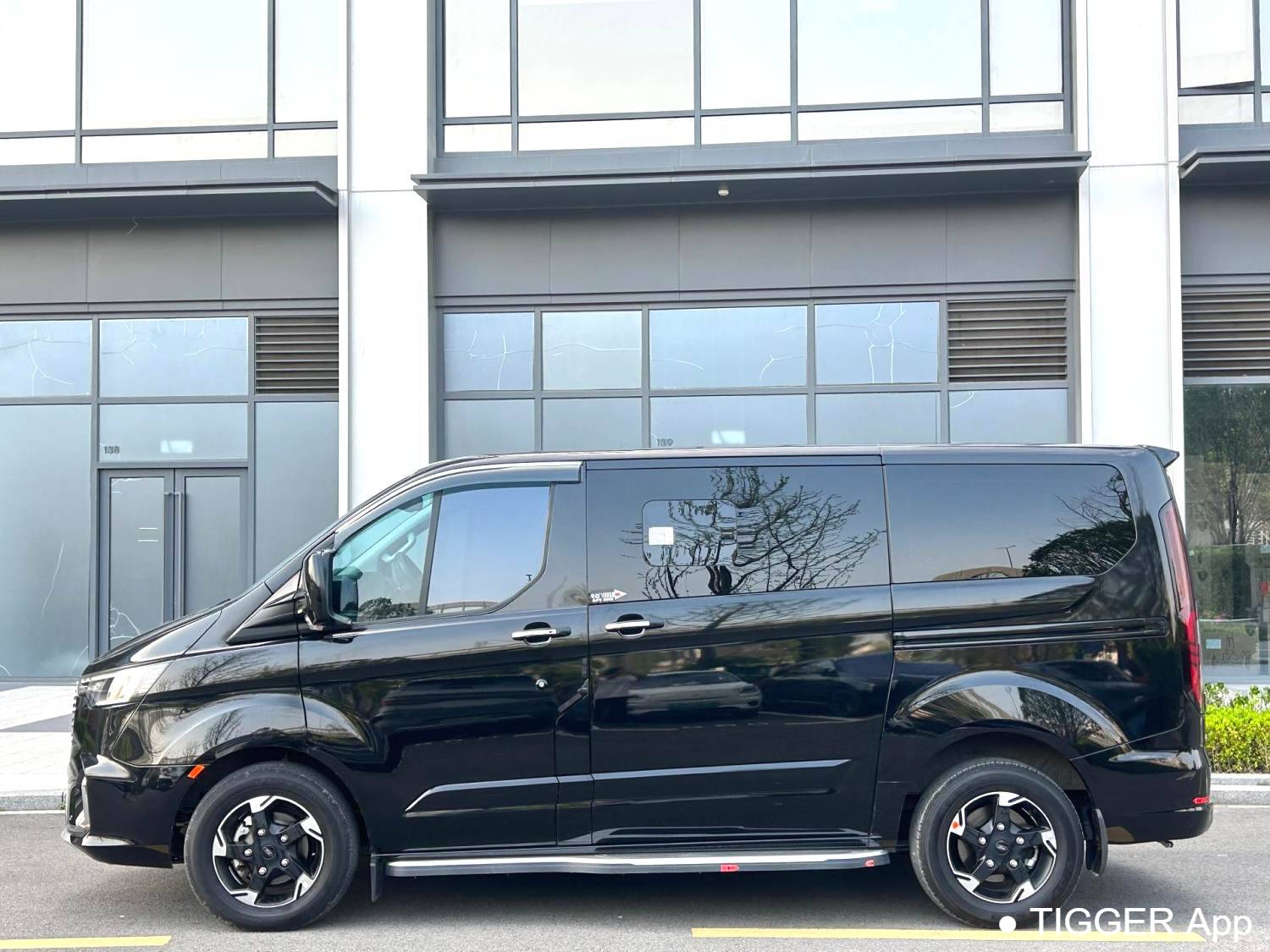 used Ford 2024 Tourneo Custom 2.0T Automatic Zhizun Plus Edition