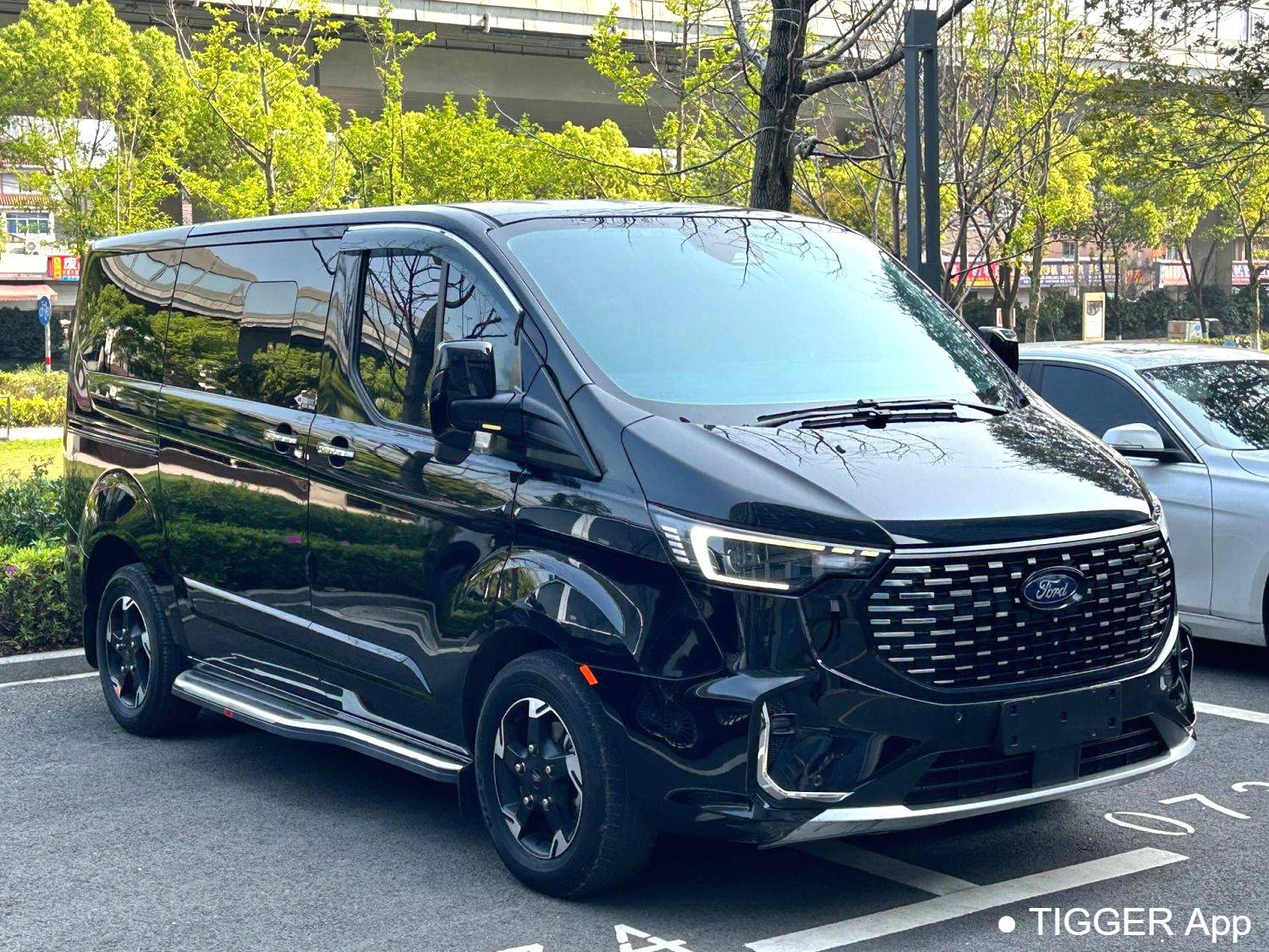 used Ford 2024 Tourneo Custom 2.0T Automatic Zhizun Plus Edition