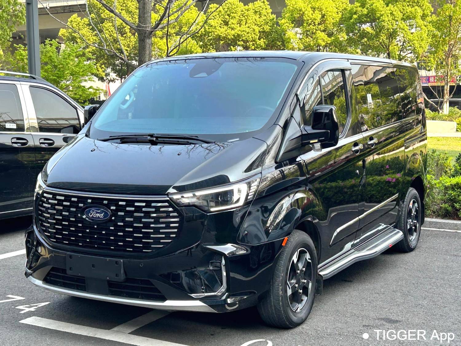 used Ford 2024 Tourneo Custom 2.0T Automatic Zhizun Plus Edition