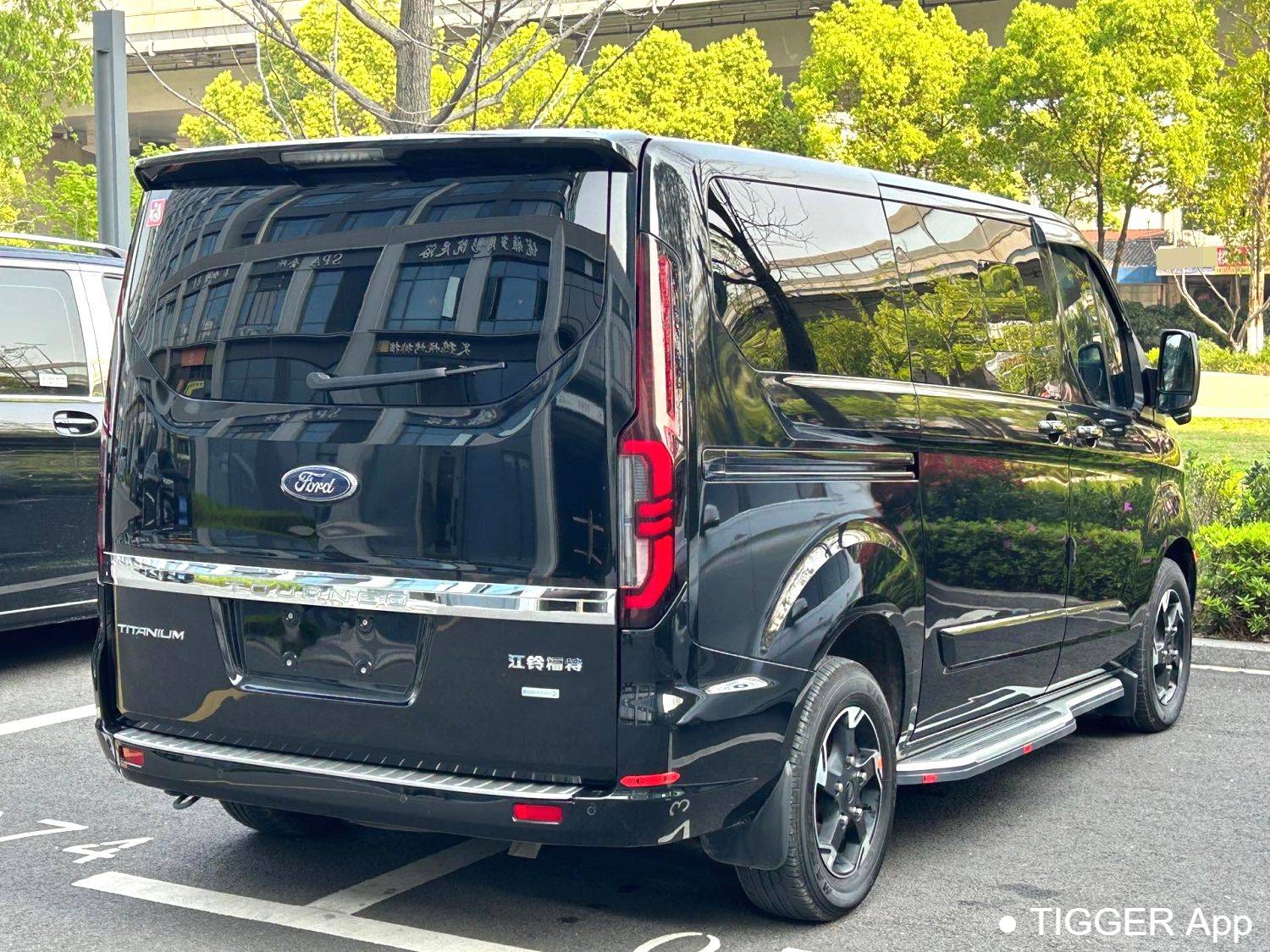 used Ford 2024 Tourneo Custom 2.0T Automatic Zhizun Plus Edition