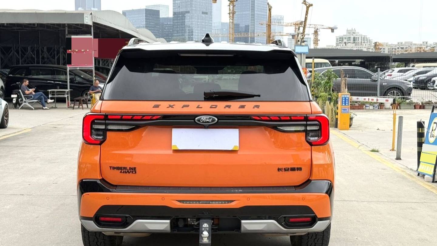 Ford 2024 ‌Explorer 2.3T EcoBoost Kunlun Peak Edition 7-seater