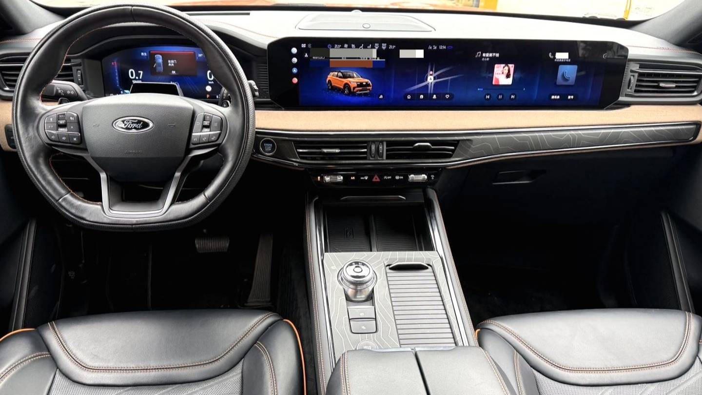 Ford 2024 ‌Explorer 2.3T EcoBoost Kunlun Peak Edition 7-seater