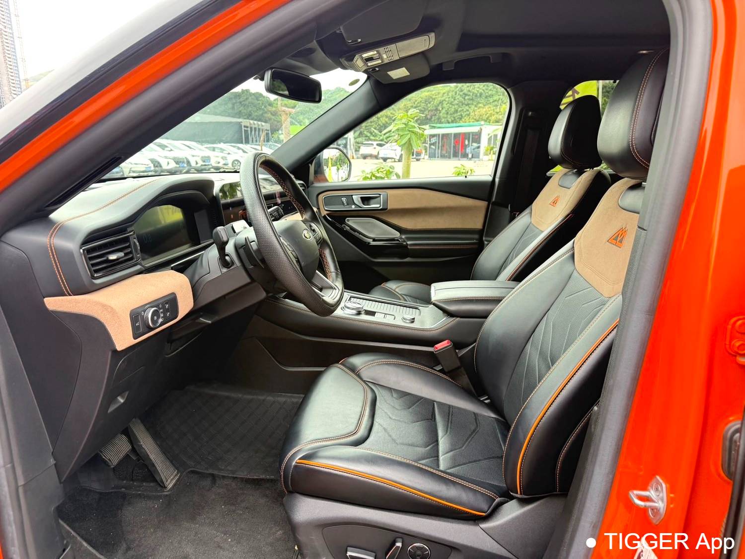 used Ford 2024 ‌Explorer 2.3T EcoBoost Kunlun Peak Edition 7-seater