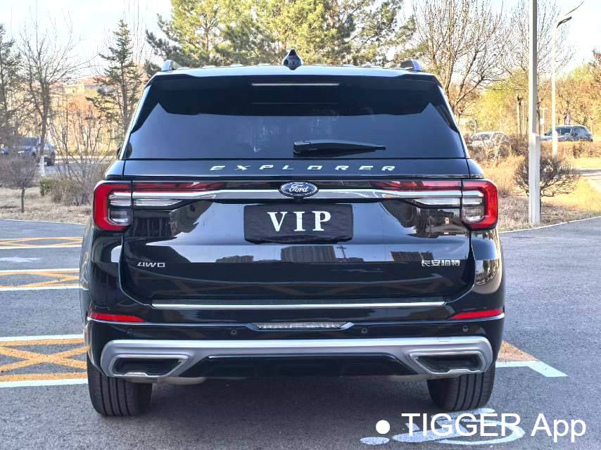 used Ford 2024 ‌Explorer 2.3T EcoBoost 4WD Titanium Edition 6-seater