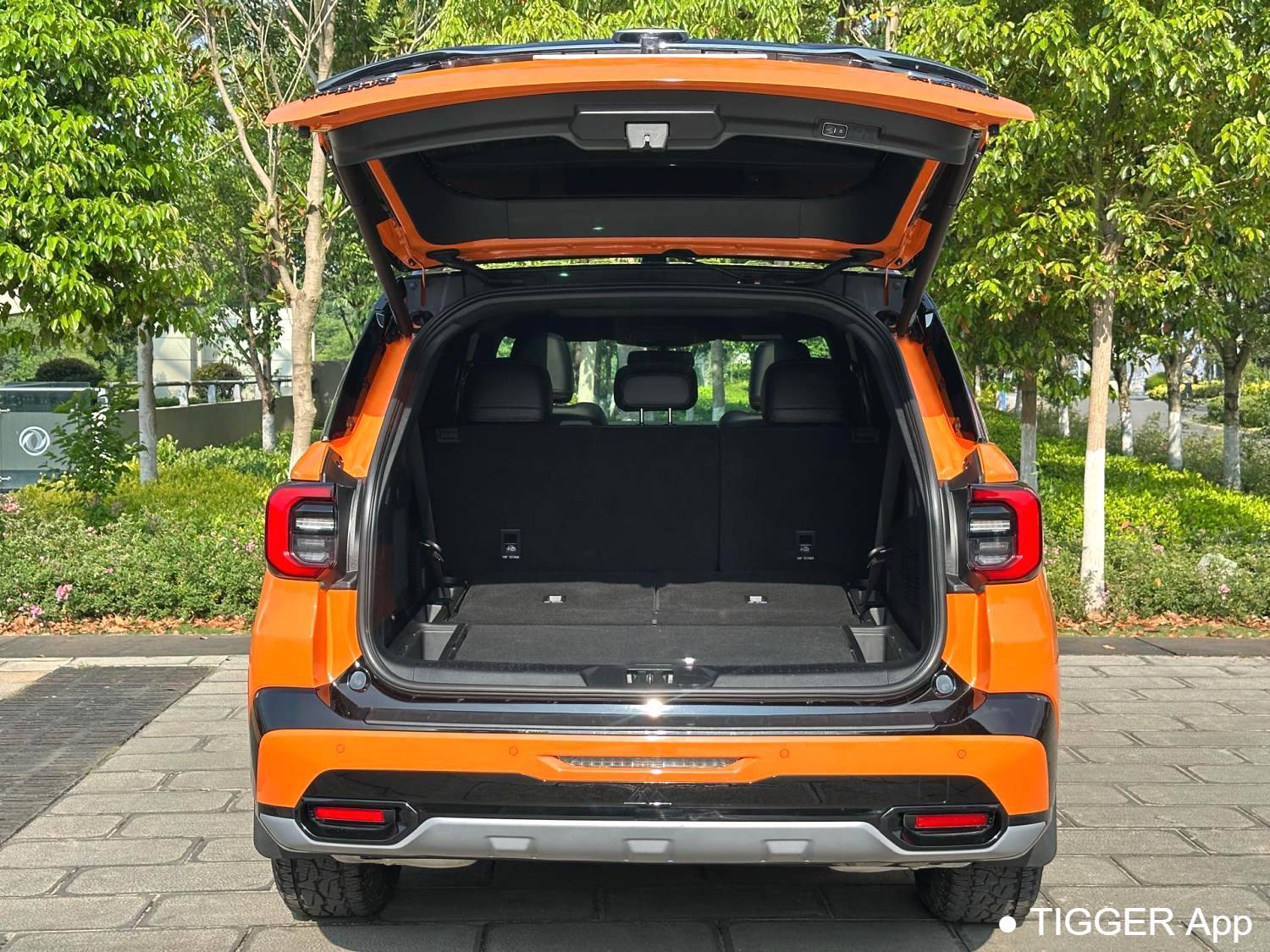 used Ford 2023 ‌Explorer EcoBoost 285 Kunlun Peak Edition 7-seater