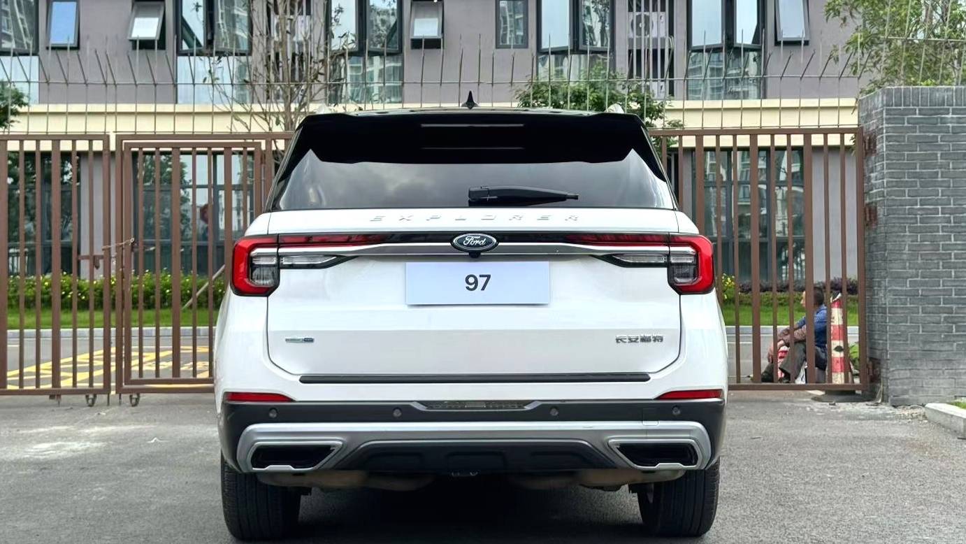 Ford 2023 ‌Explorer EcoBoost 285 4WD Fashion Plus Edition 7-seater