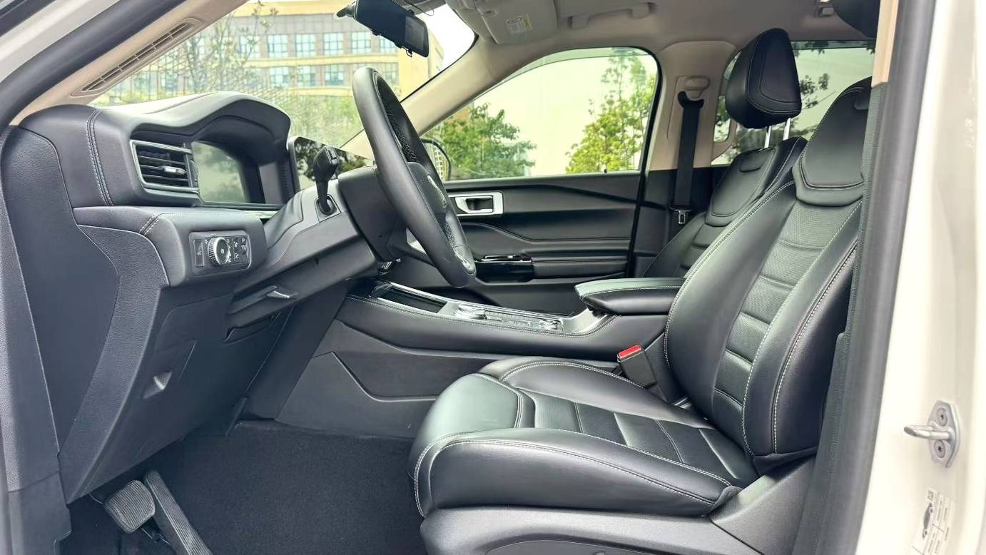 Ford 2023 ‌Explorer EcoBoost 285 4WD Fashion Plus Edition 7-seater