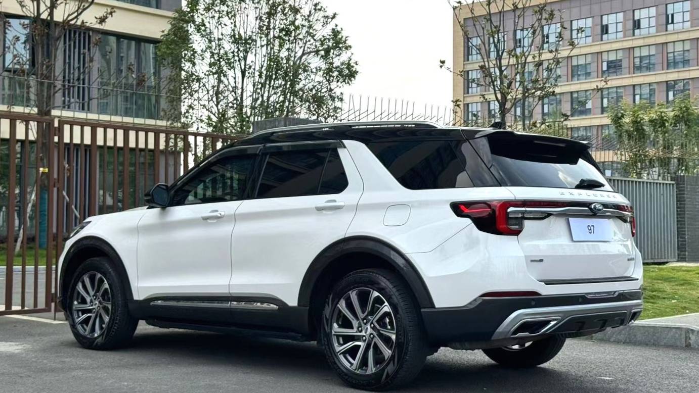 Ford 2023 ‌Explorer EcoBoost 285 4WD Fashion Plus Edition 7-seater