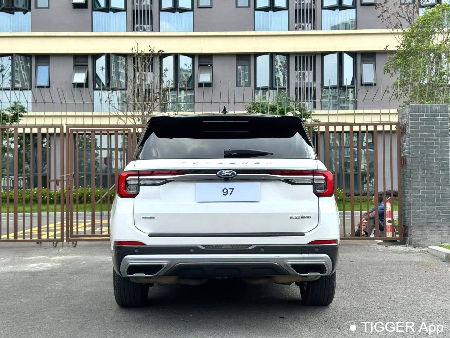 used Ford 2023 ‌Explorer EcoBoost 285 4WD Fashion Plus Edition 7-seater