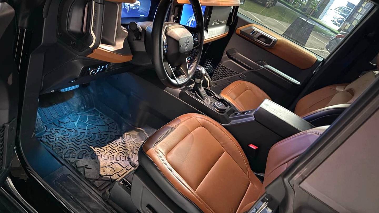 Ford 2024 Bronco 2.3T Long Beach