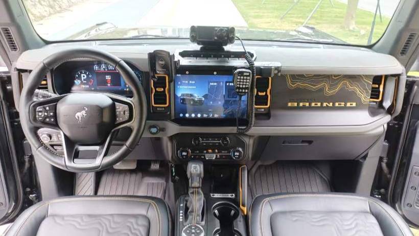 Ford 2024 Bronco 2.3T wasteland