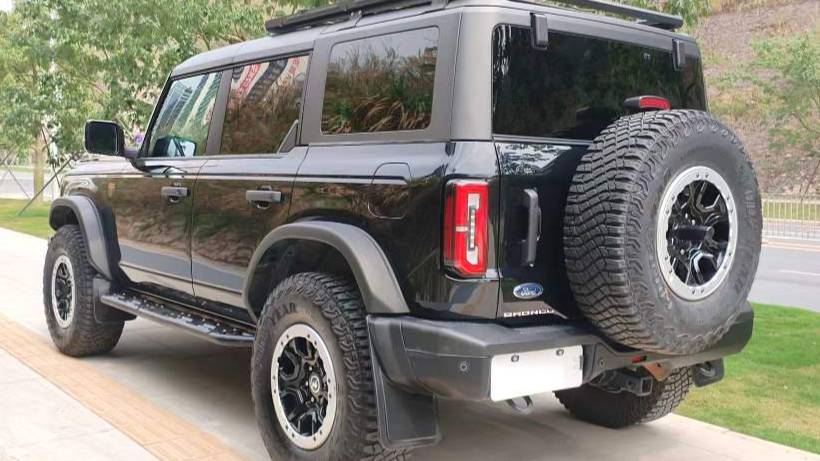 Ford 2024 Bronco 2.3T wasteland