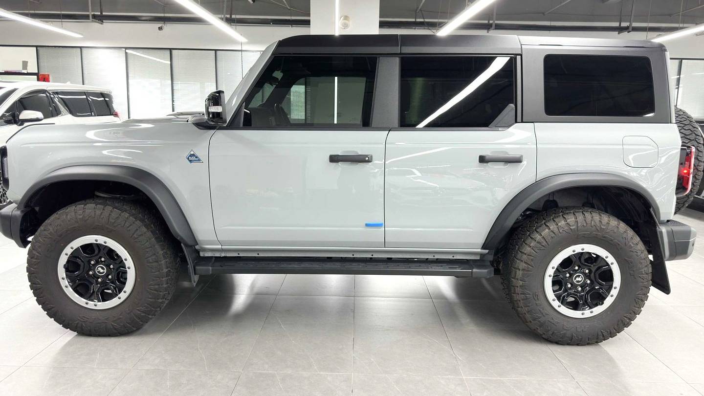 Ford 2024 Bronco 2.3T Ink Diamond Bigfoot Off road Edition