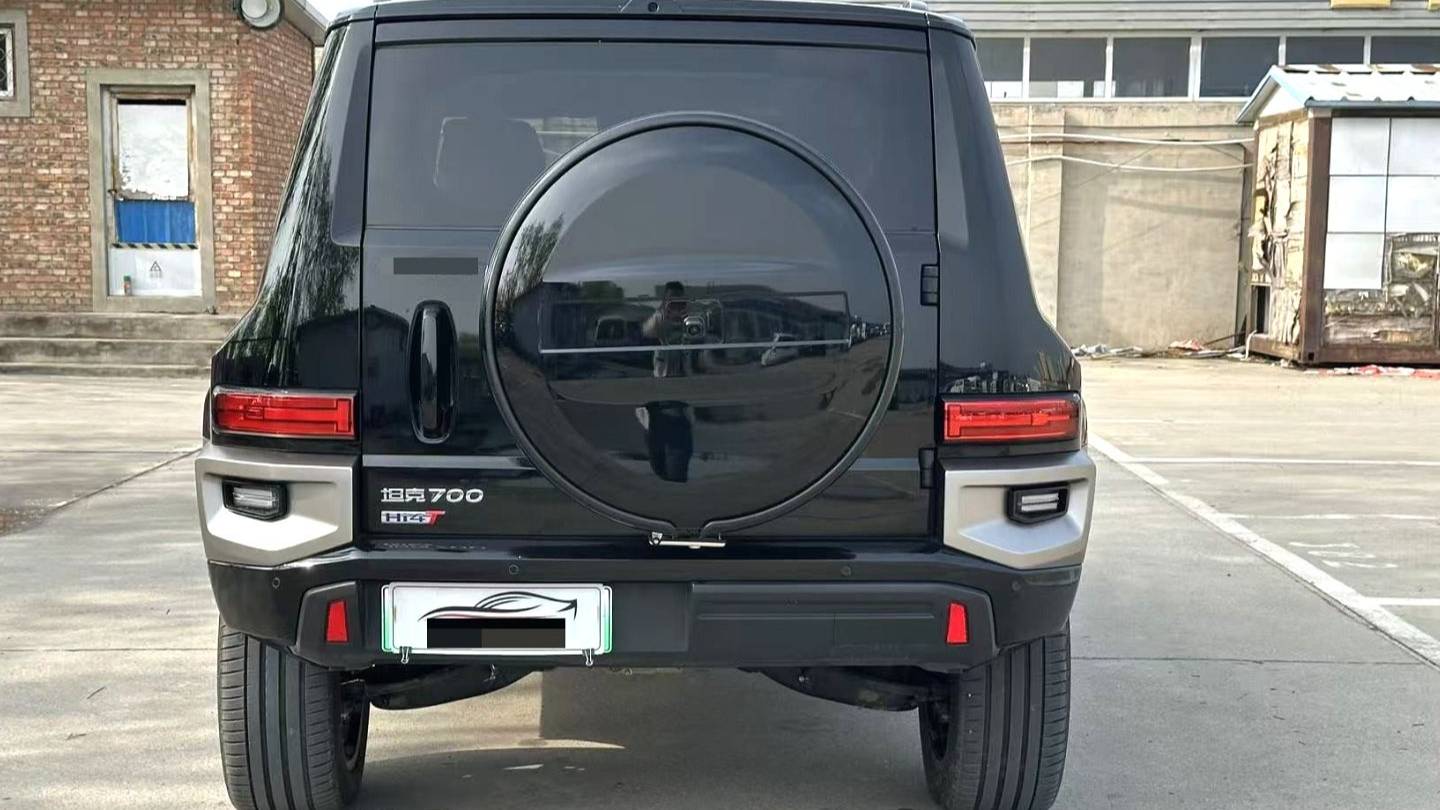 TANK 2024 700 Hi4-T Extreme Edition