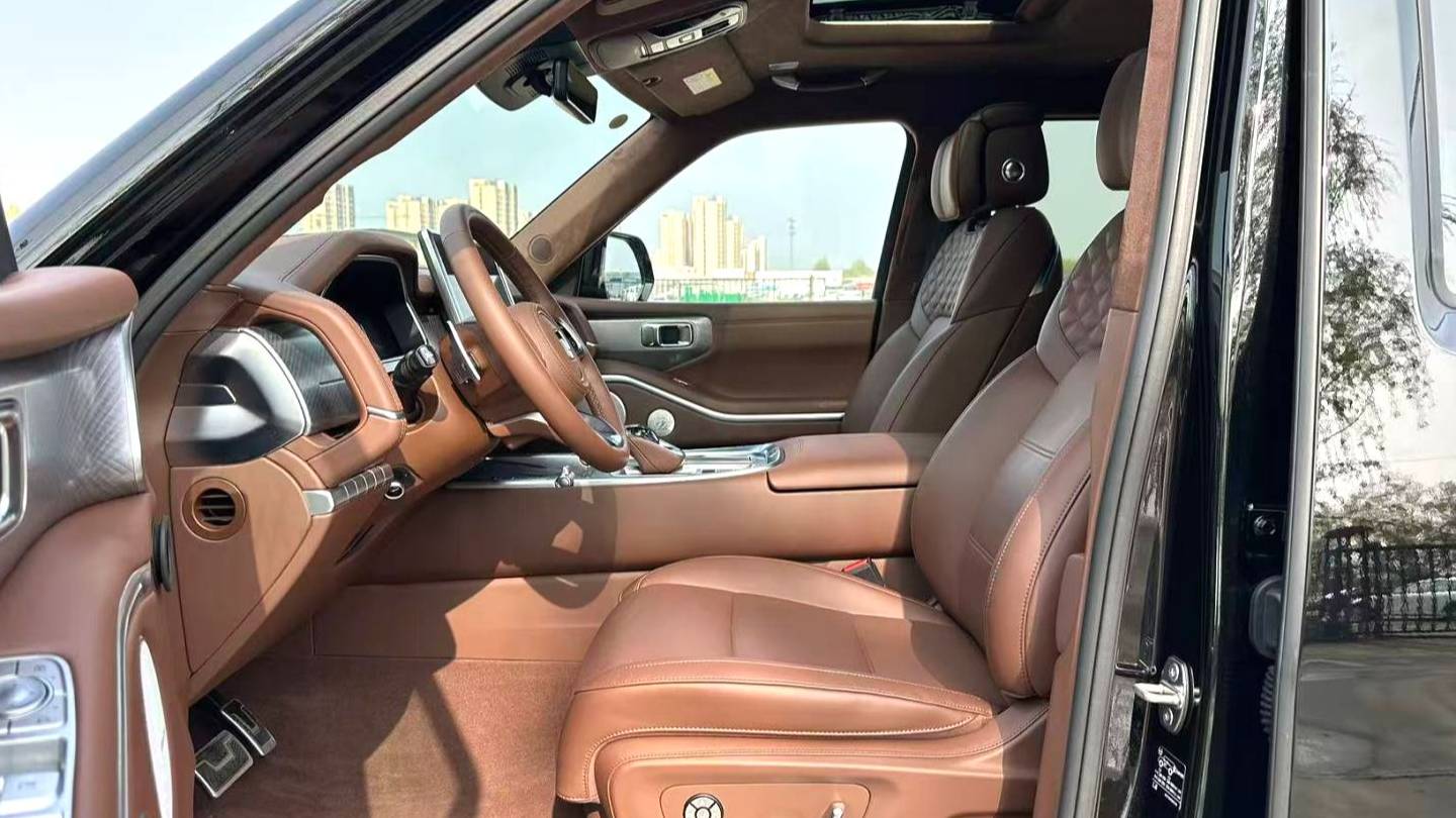 TANK 2024 700 Hi4-T Extreme Edition