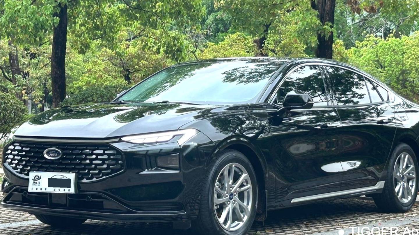 Ford 2023 Mondeo‌ EcoBoost 180 Luxury Edition