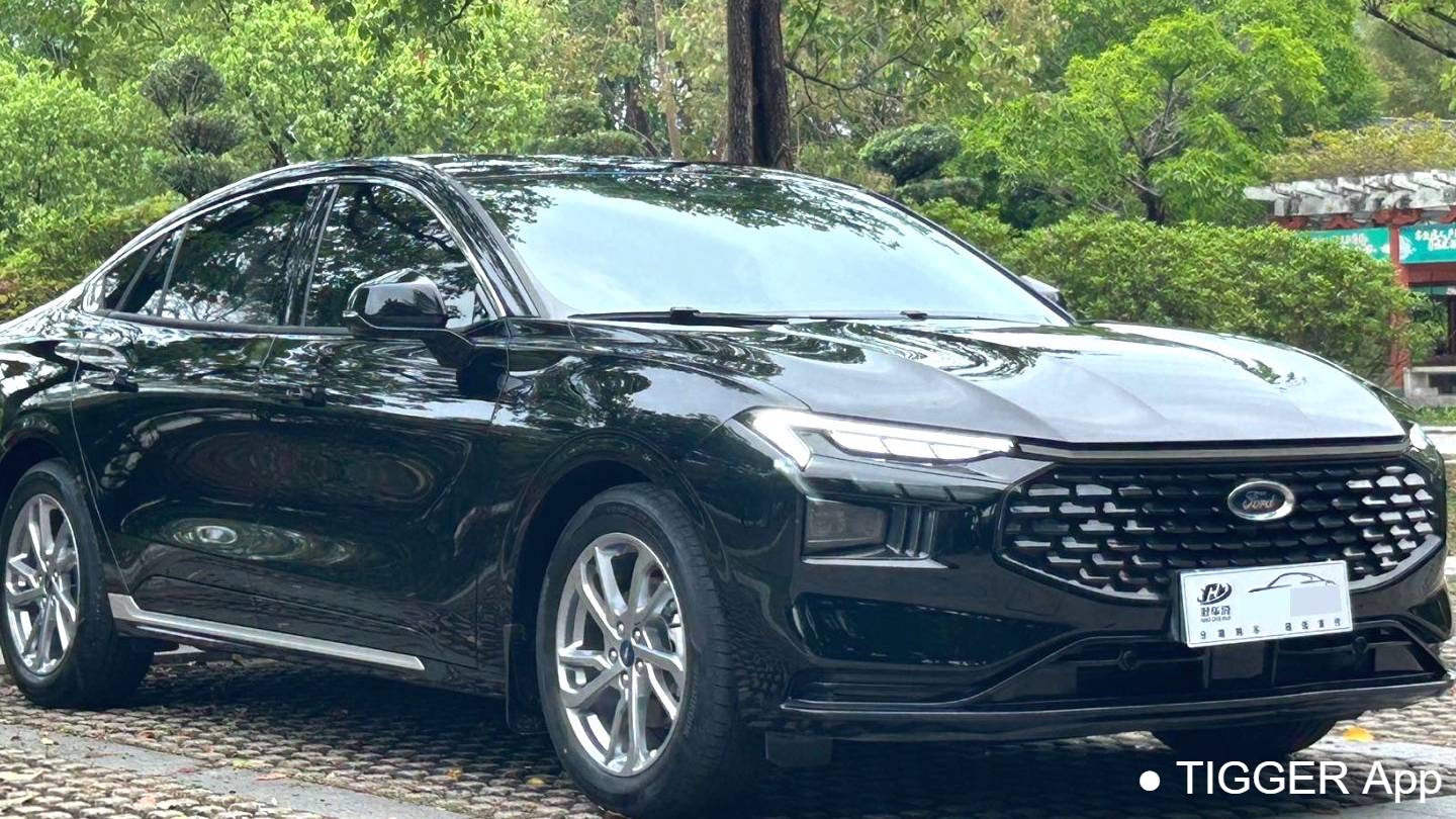 Ford 2023 Mondeo‌ EcoBoost 180 Luxury Edition