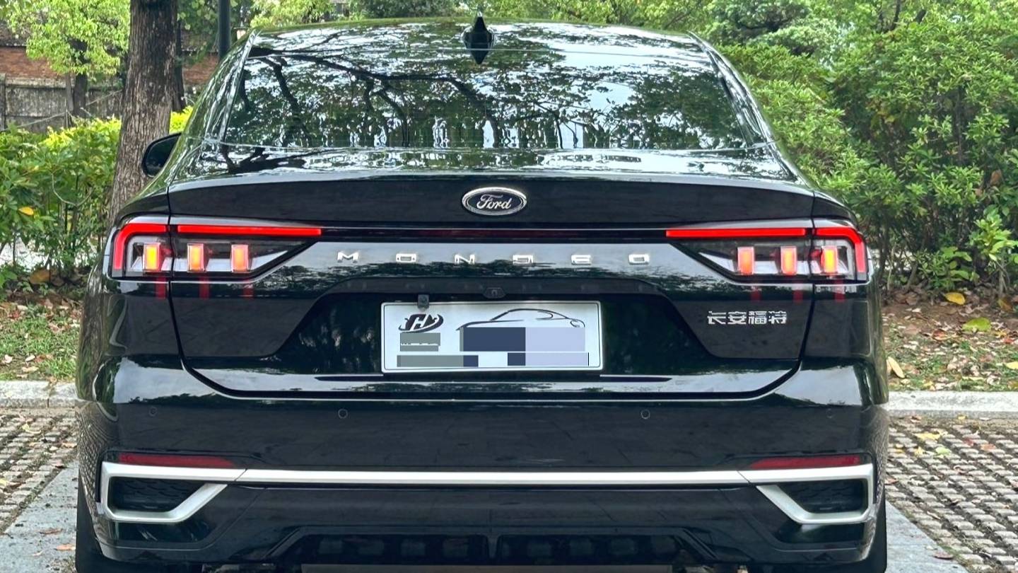 Ford 2023 Mondeo‌ EcoBoost 180 Luxury Edition