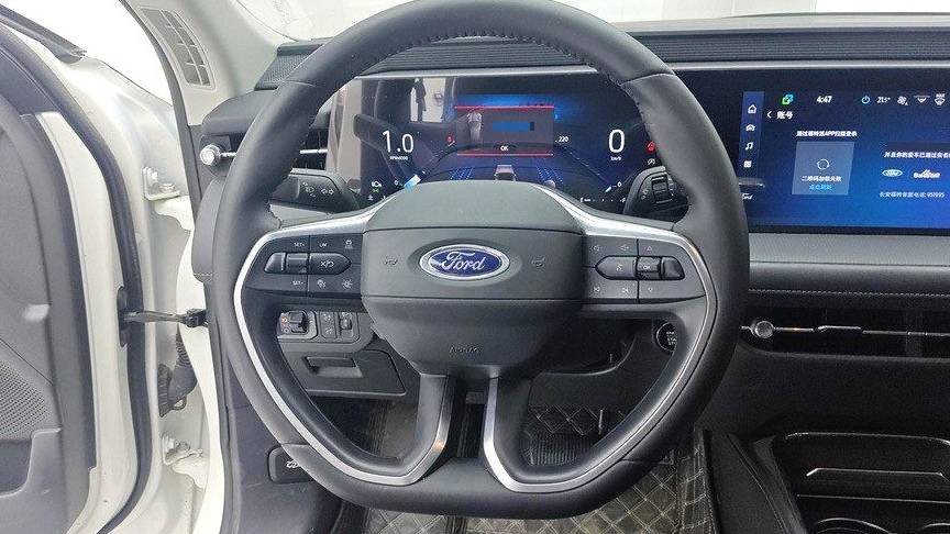 Ford 2025 Mondeo‌ 2.0T EcoBoost Luxury Model