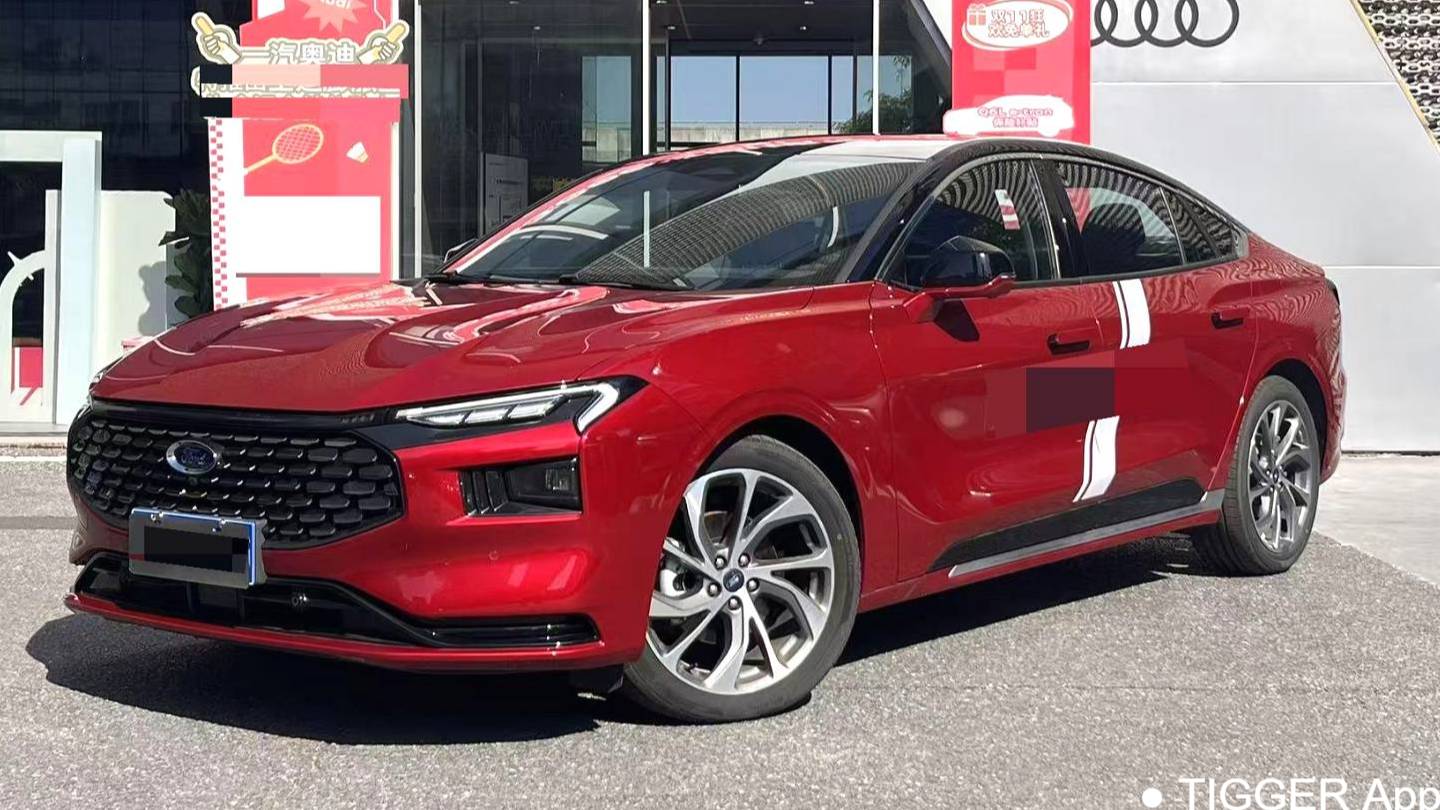 Ford 2025 Mondeo‌ 2.0T EcoBoost Ultimate Model