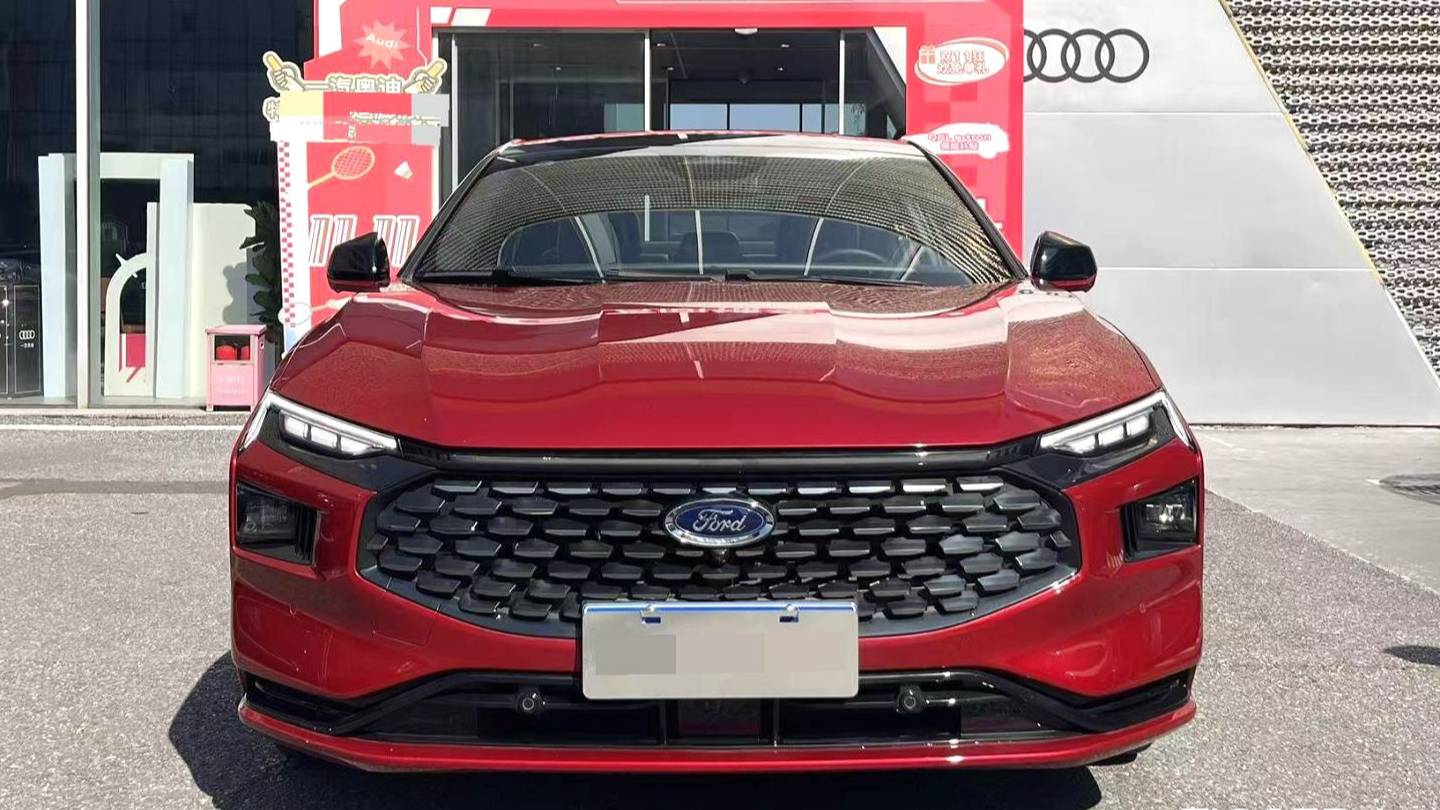 Ford 2025 Mondeo‌ 2.0T EcoBoost Ultimate Model