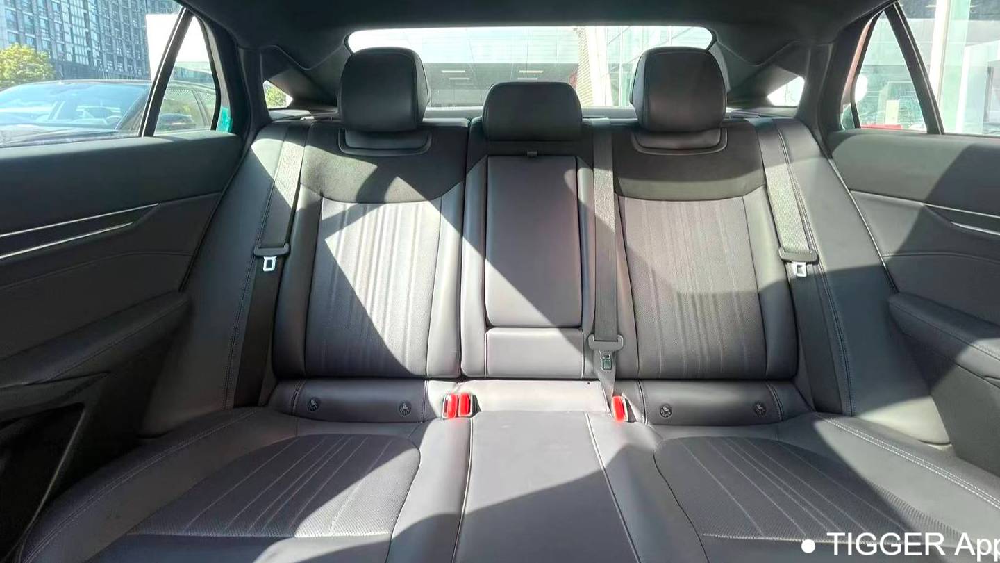 Ford 2025 Mondeo‌ 2.0T EcoBoost Ultimate Model