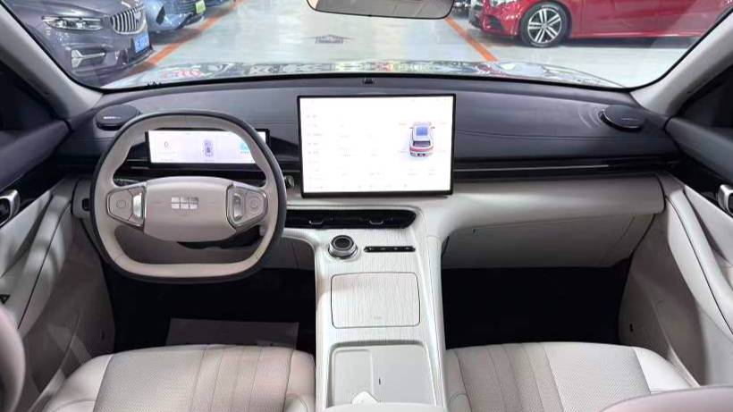 GALAXY 2024 E5 440km Exploration Edition