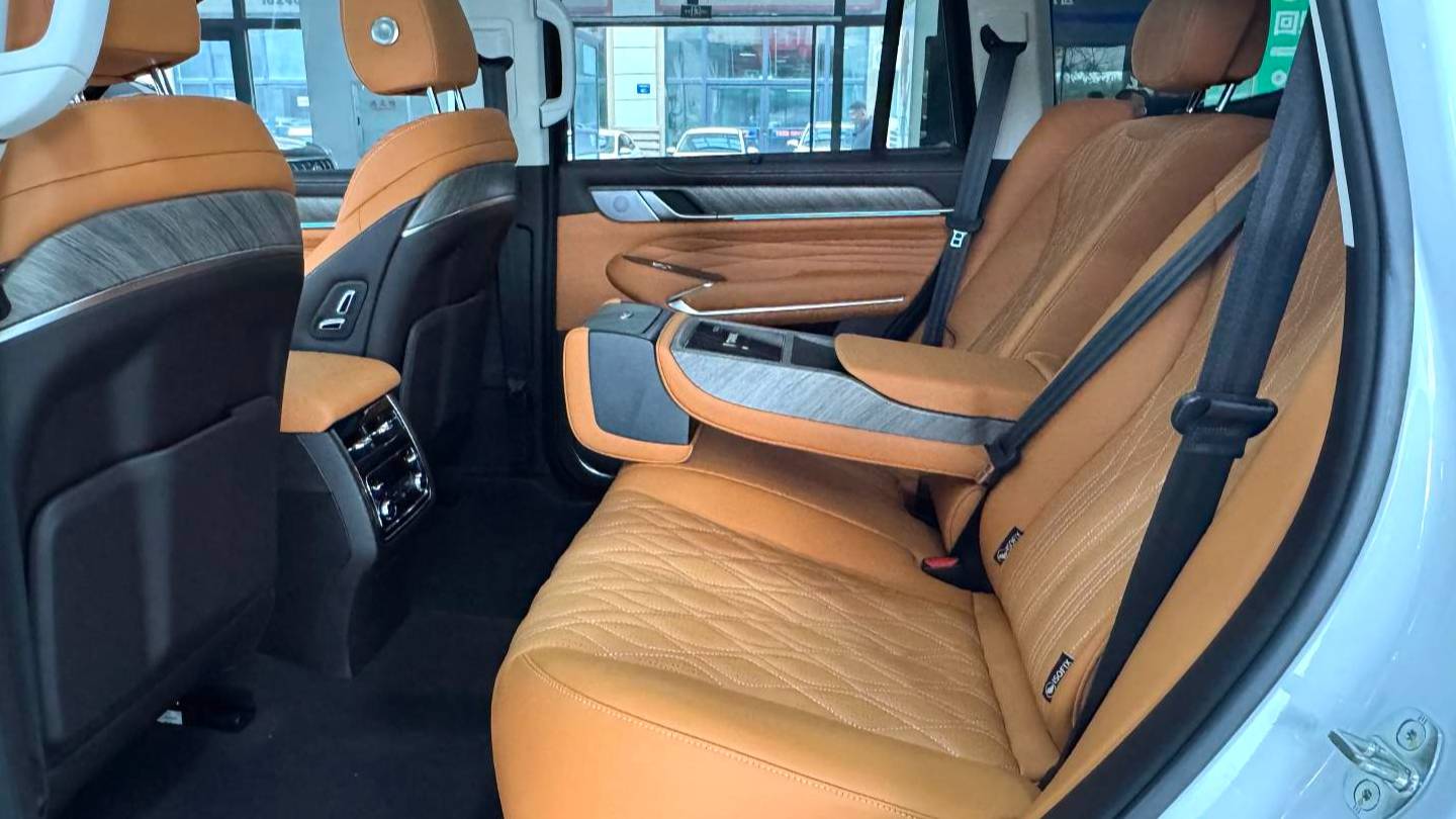 TANK 2022 500 3.0T Sports Edition Environmental Design 5-seater