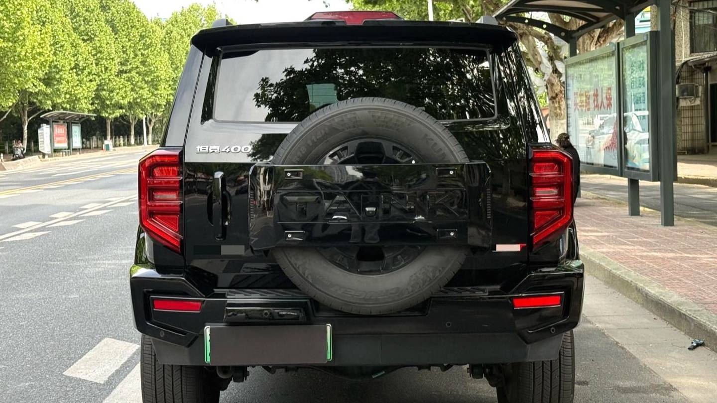 TANK 2024 400 Hi4-T Off road Edition